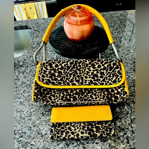 Handbags - Leopard Print and Yellow Women's Bag Set